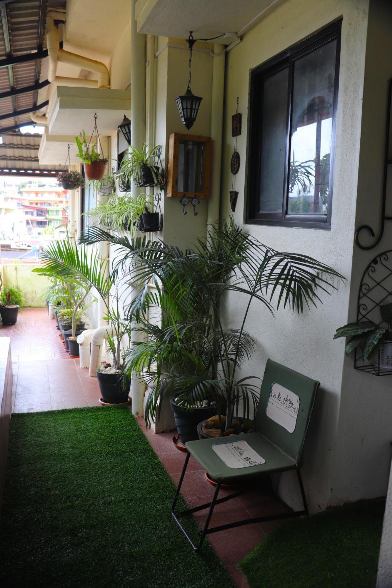 Tiny House For Couple Apartment Madikeri Room photo
